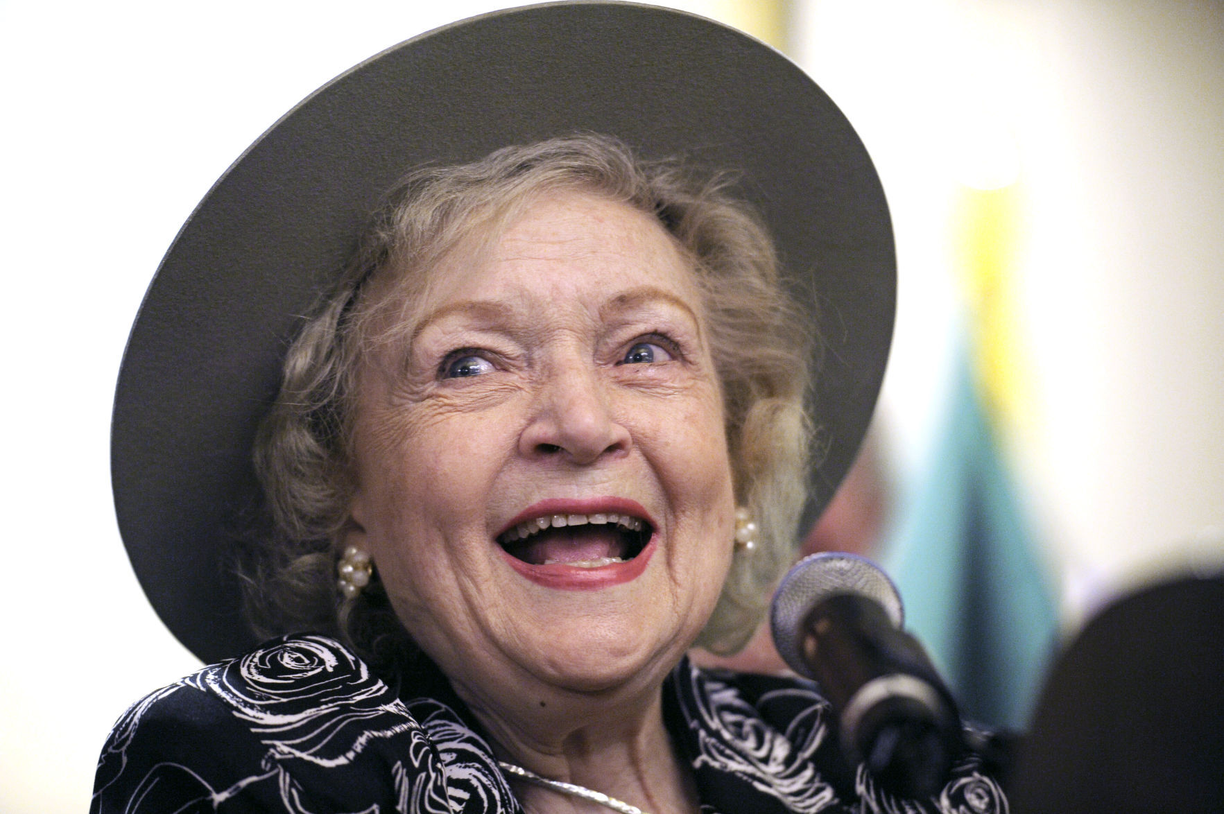 2010: Betty White